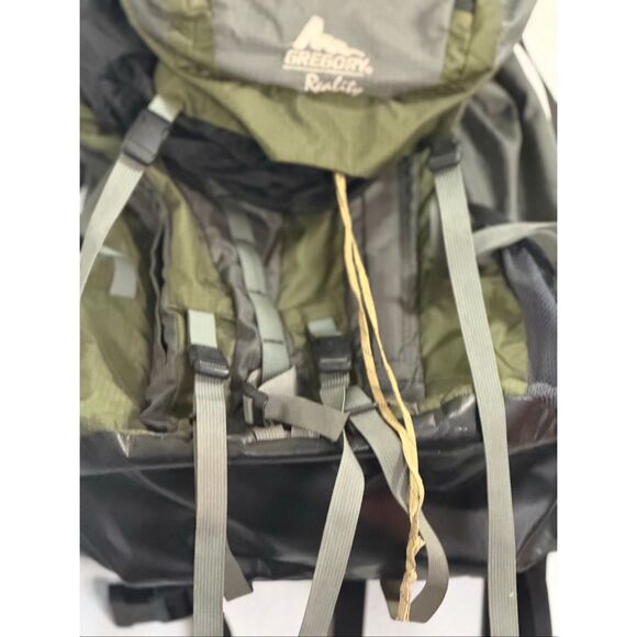 Gregory Reality Hiking/Camping Backpack  Lichen Gorpcore Camping main image 9